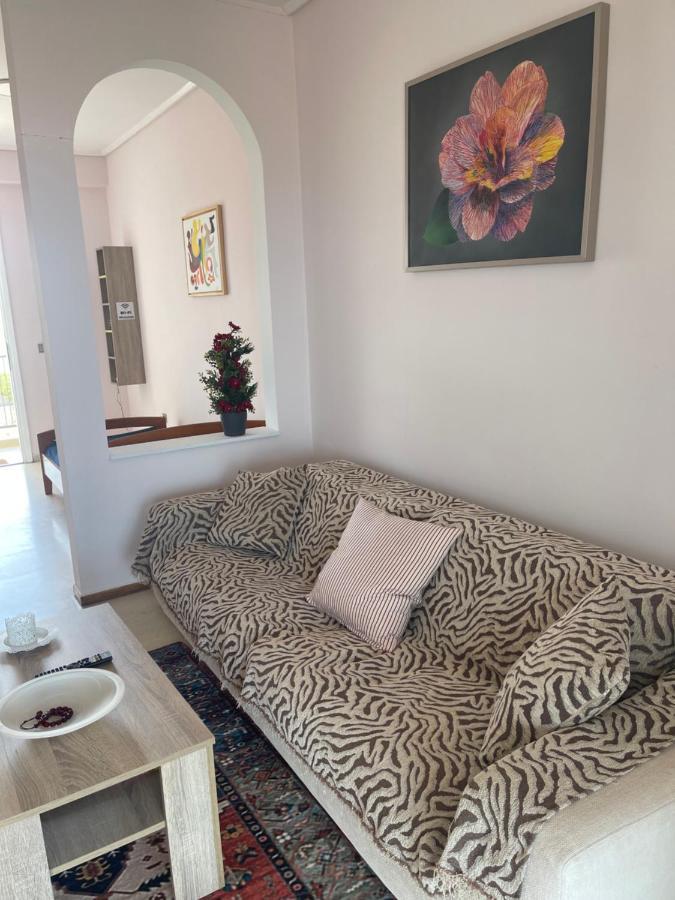 Sunrise Pearl In Attika Riviera Apt And Parking Rafina  Exterior photo