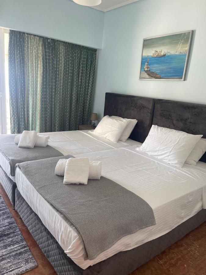 Sunrise Pearl In Attika Riviera Apt And Parking Rafina  Exterior photo